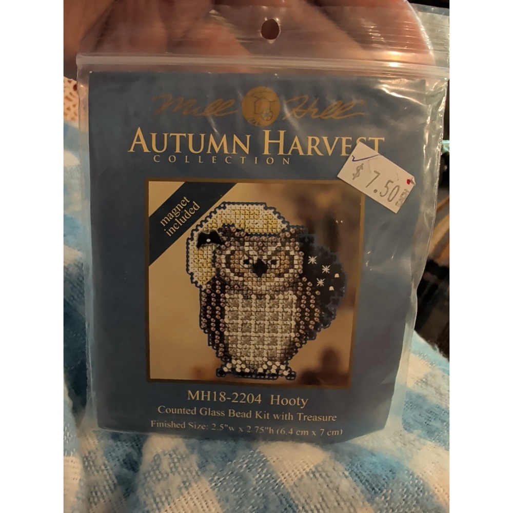 Mill Hill Glass Counted Bead Kit Autumn Harvest MH18-2204 Hooty Owl Magnet New